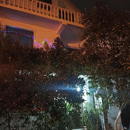 Cozy In A * Tirana